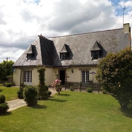 By The Lake La Trinite-Porhoet Exterior foto